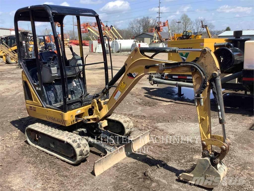 CAT 301.4C Koparki gąsienicowe