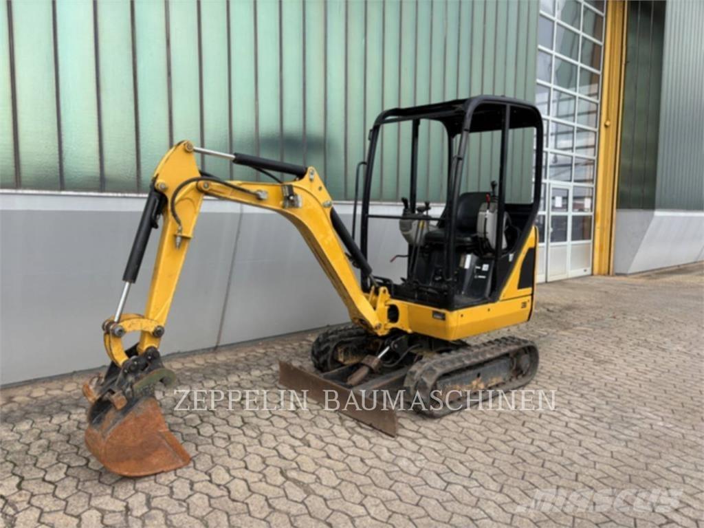 CAT 301.4C Koparki gąsienicowe