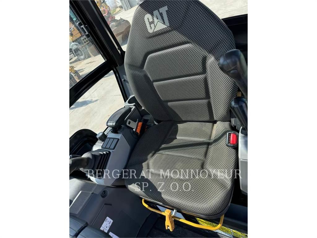 CAT 301.6 Koparki gąsienicowe