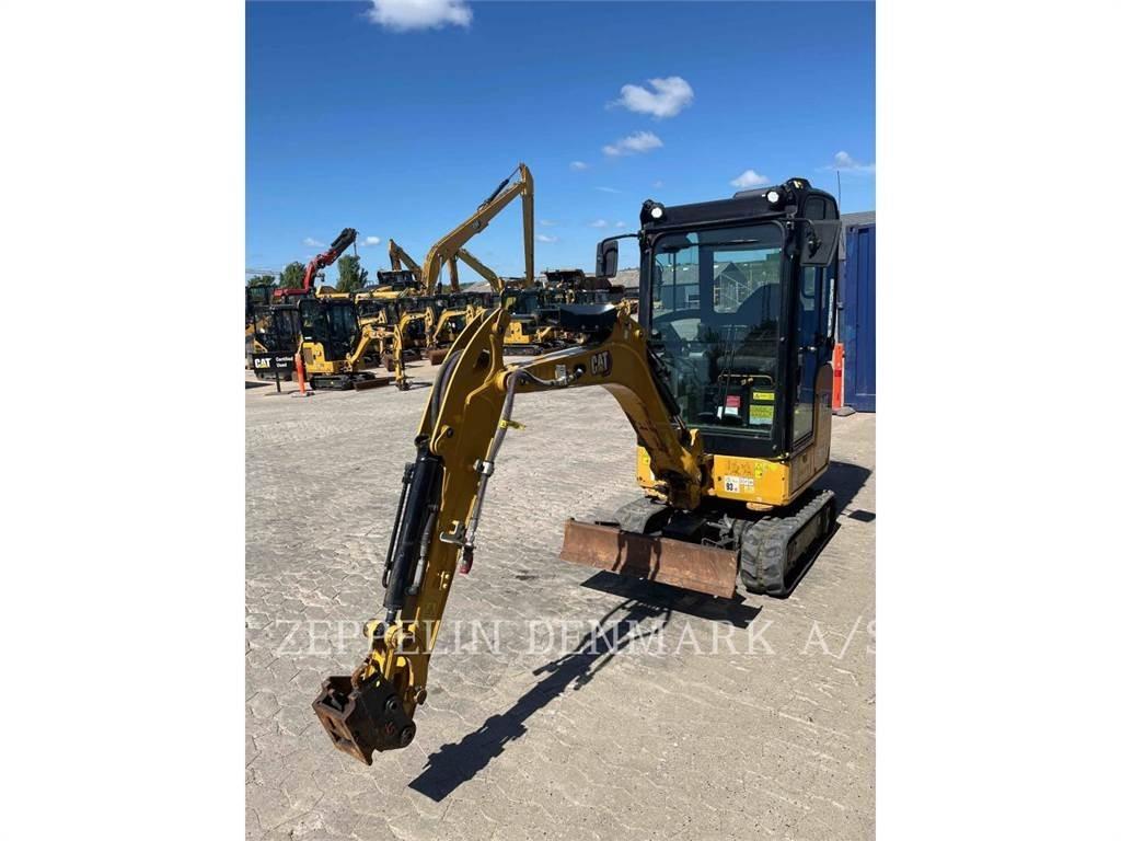 CAT 301.605 Minikoparki