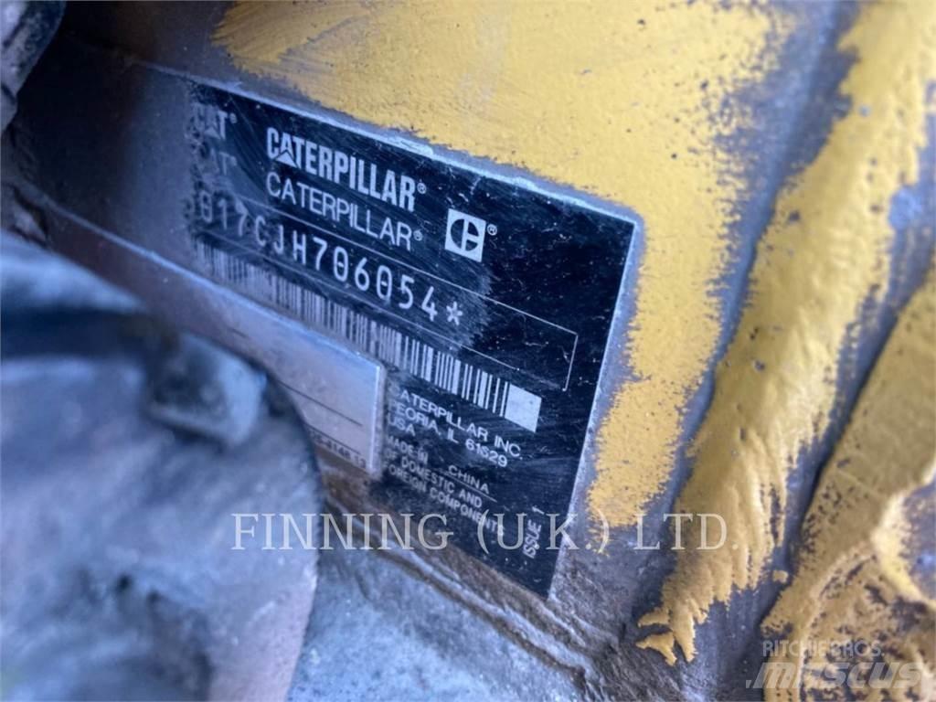 CAT 301.7 Koparki gąsienicowe