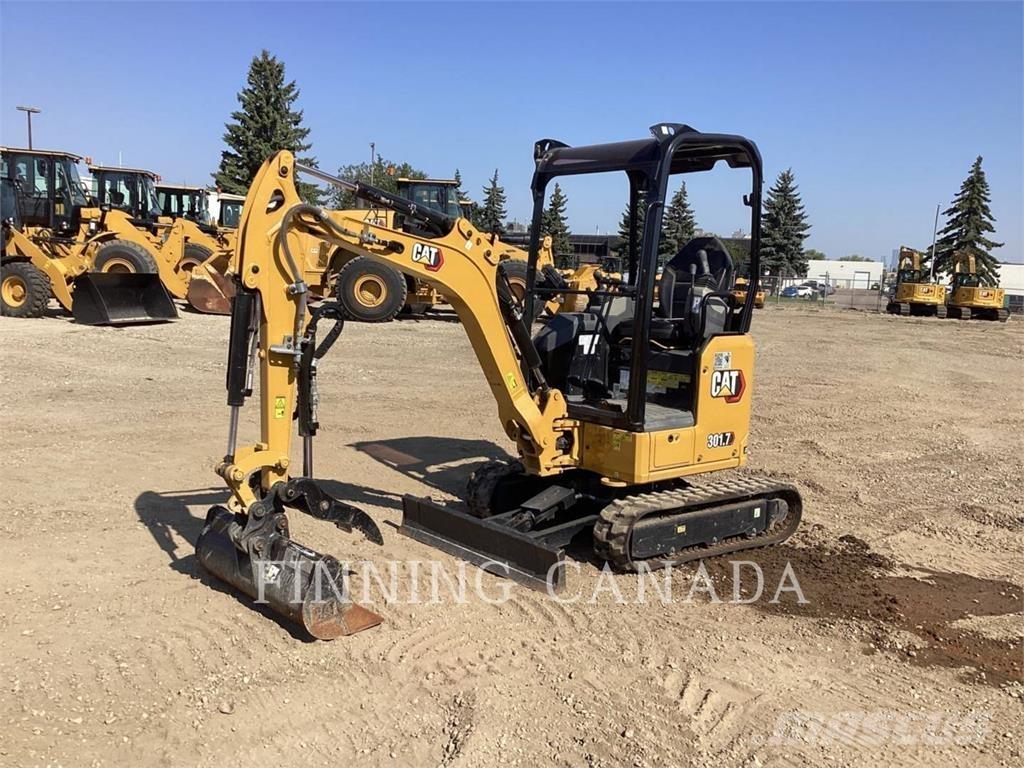CAT 301.7 Koparki gąsienicowe