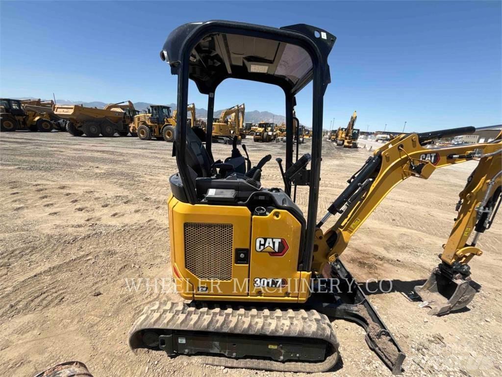 CAT 301.7 C1 Koparki gąsienicowe