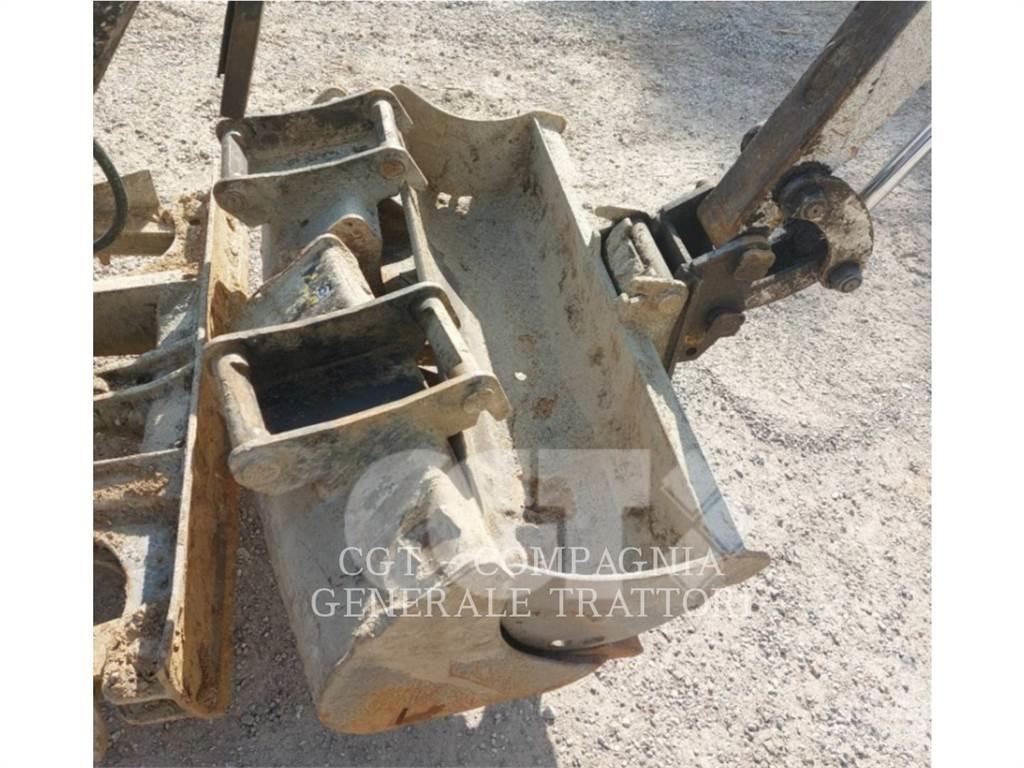 CAT 301.7D Koparki gąsienicowe