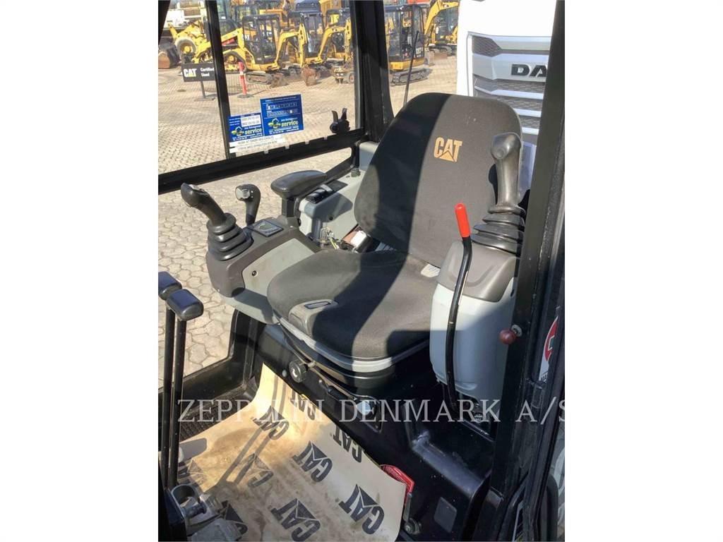 CAT 301.7D Koparki gąsienicowe