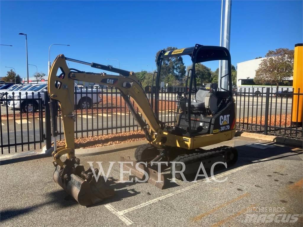 CAT 301.7D Minikoparki