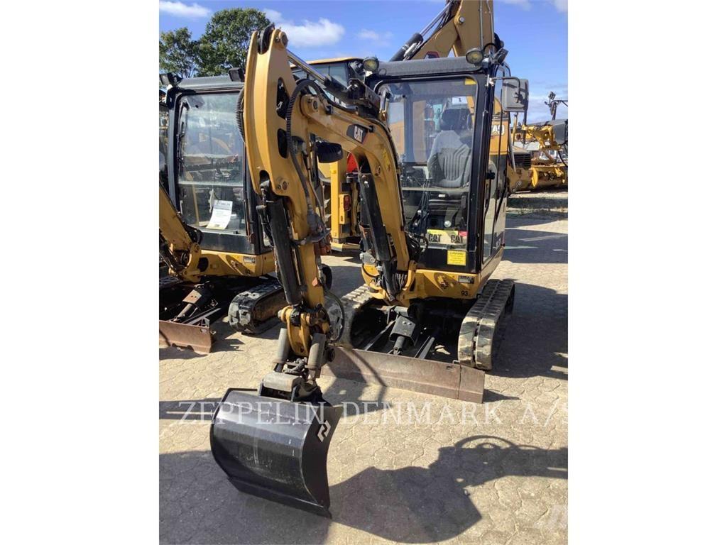 CAT 301.7D Minikoparki
