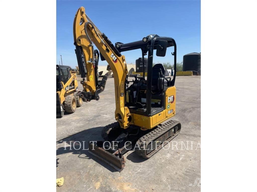 CAT 301.8 Koparki gąsienicowe
