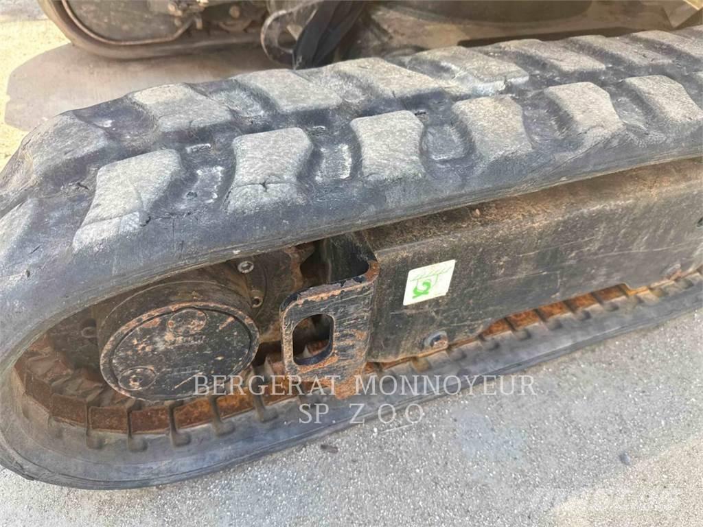 CAT 301.8 Koparki gąsienicowe