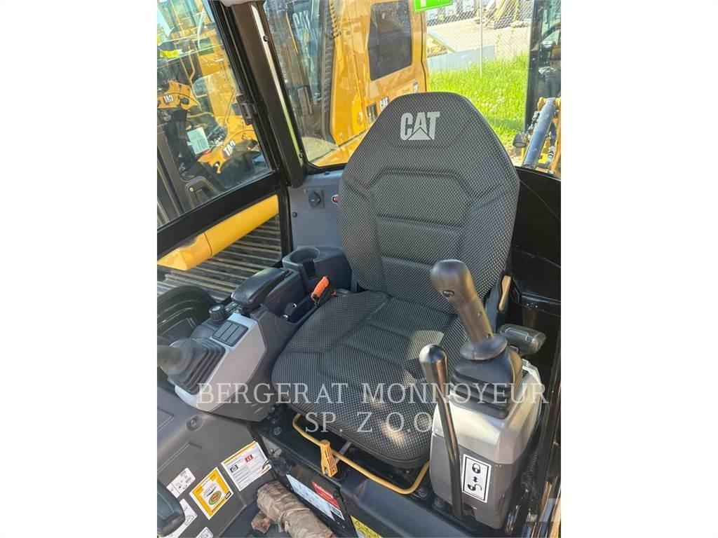CAT 301.8 Koparki gąsienicowe