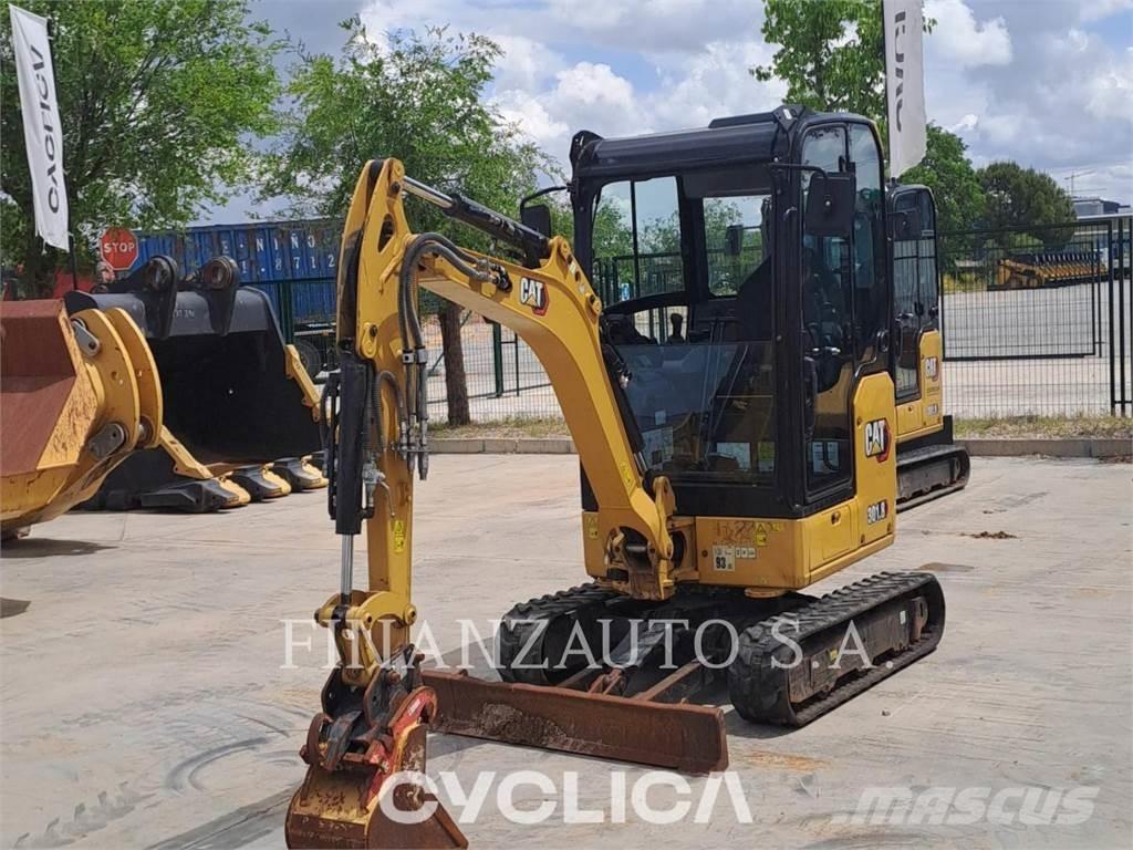 CAT 301.8 Koparki gąsienicowe