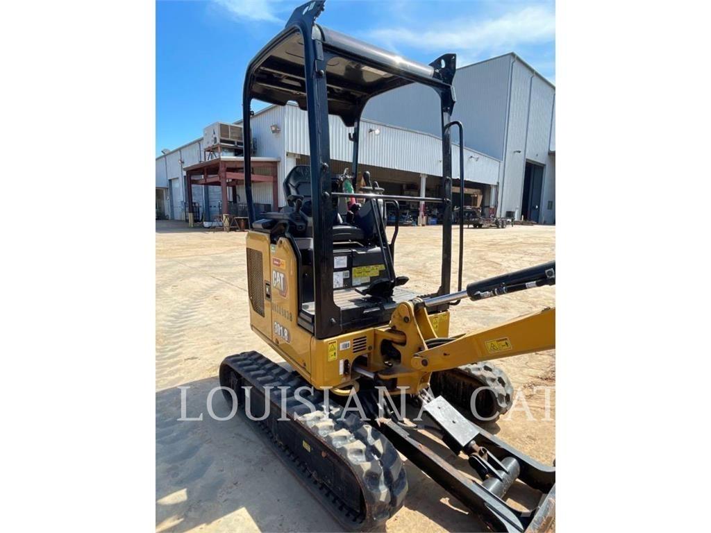 CAT 301.8 Minikoparki