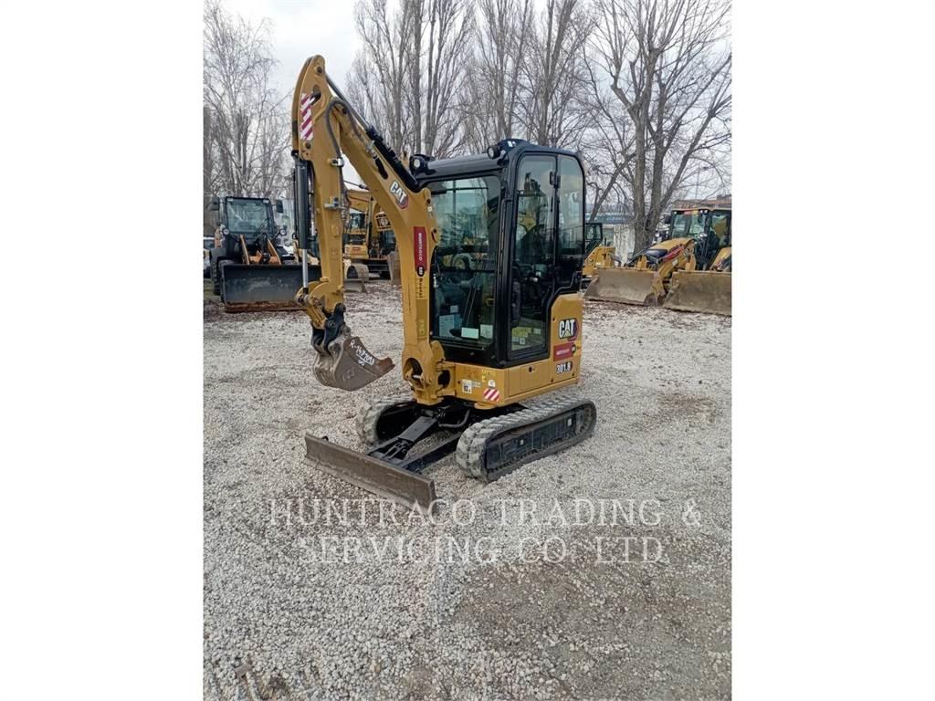 CAT 301.8-05 Koparki gąsienicowe
