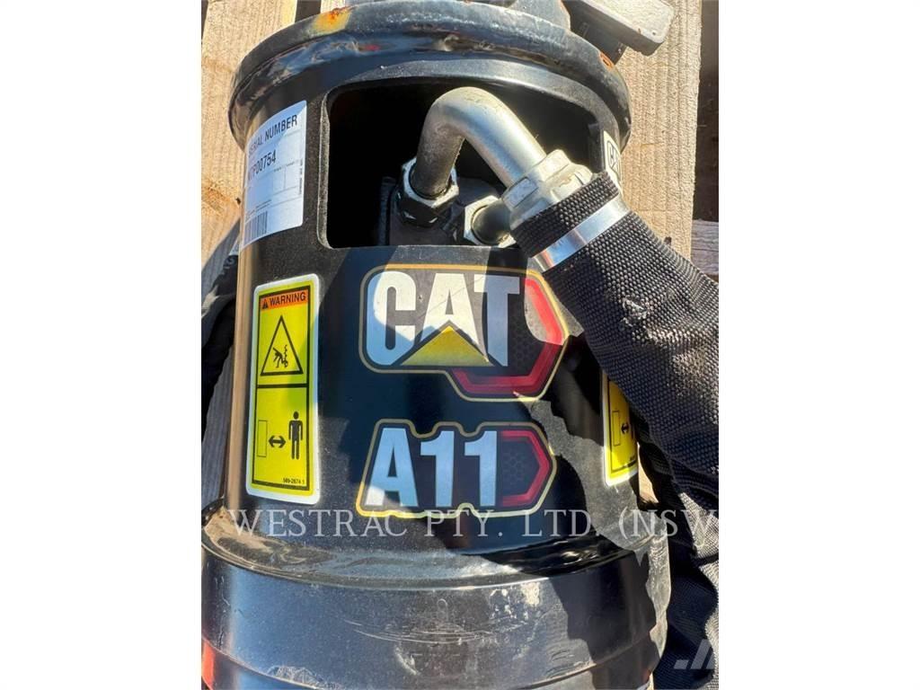 CAT 301.8-05 Koparki gąsienicowe