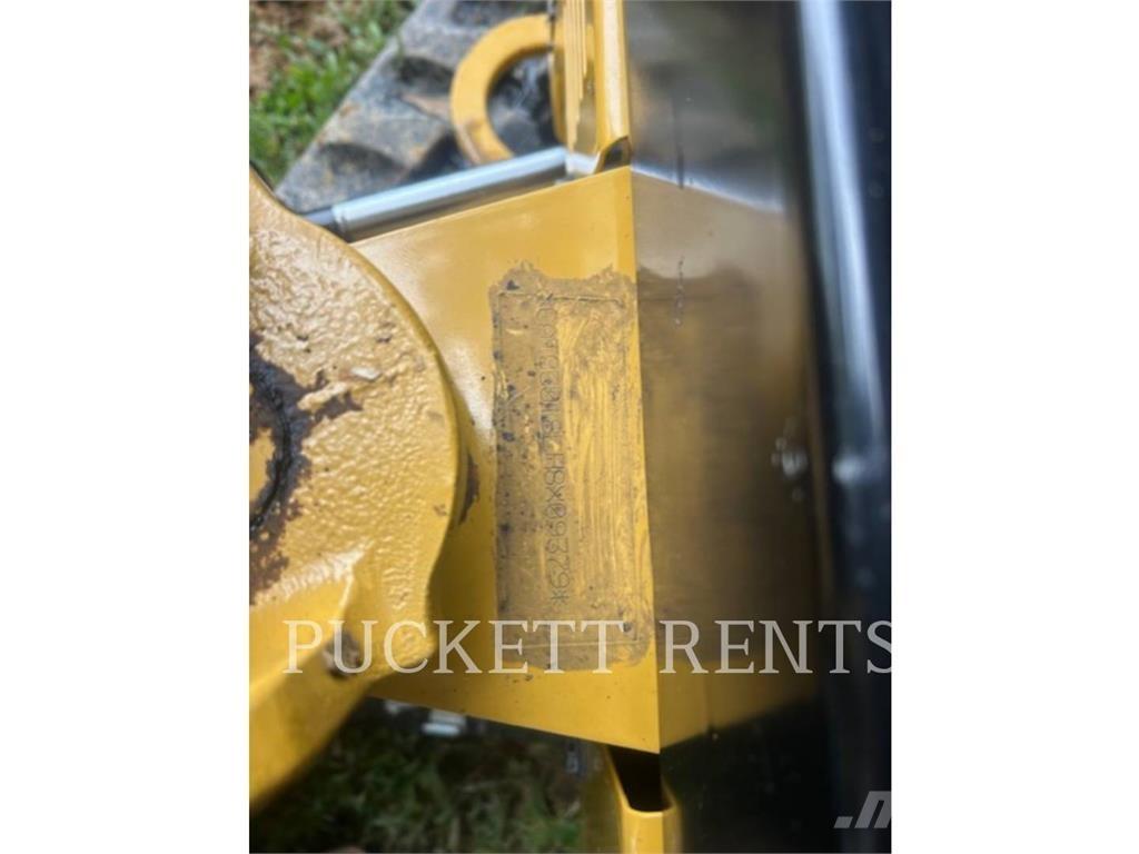 CAT 301.8-05 Koparki gąsienicowe