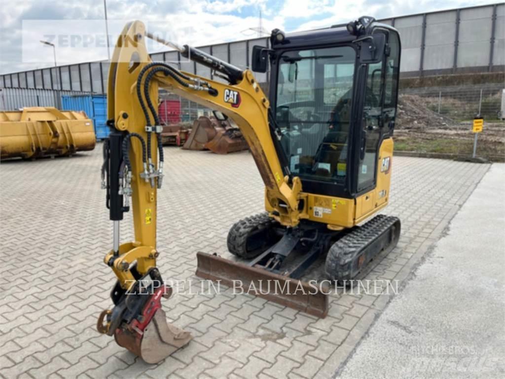 CAT 301.8-05A Koparki gąsienicowe