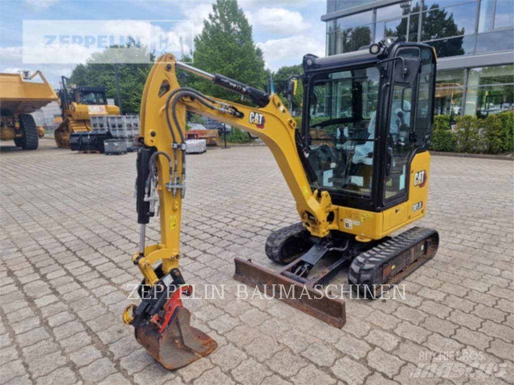 CAT 301.8-05A Koparki gąsienicowe