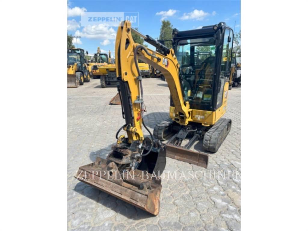 CAT 301.8-05A Koparki gąsienicowe