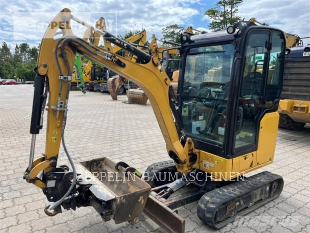 CAT 301.8-05A Koparki gąsienicowe