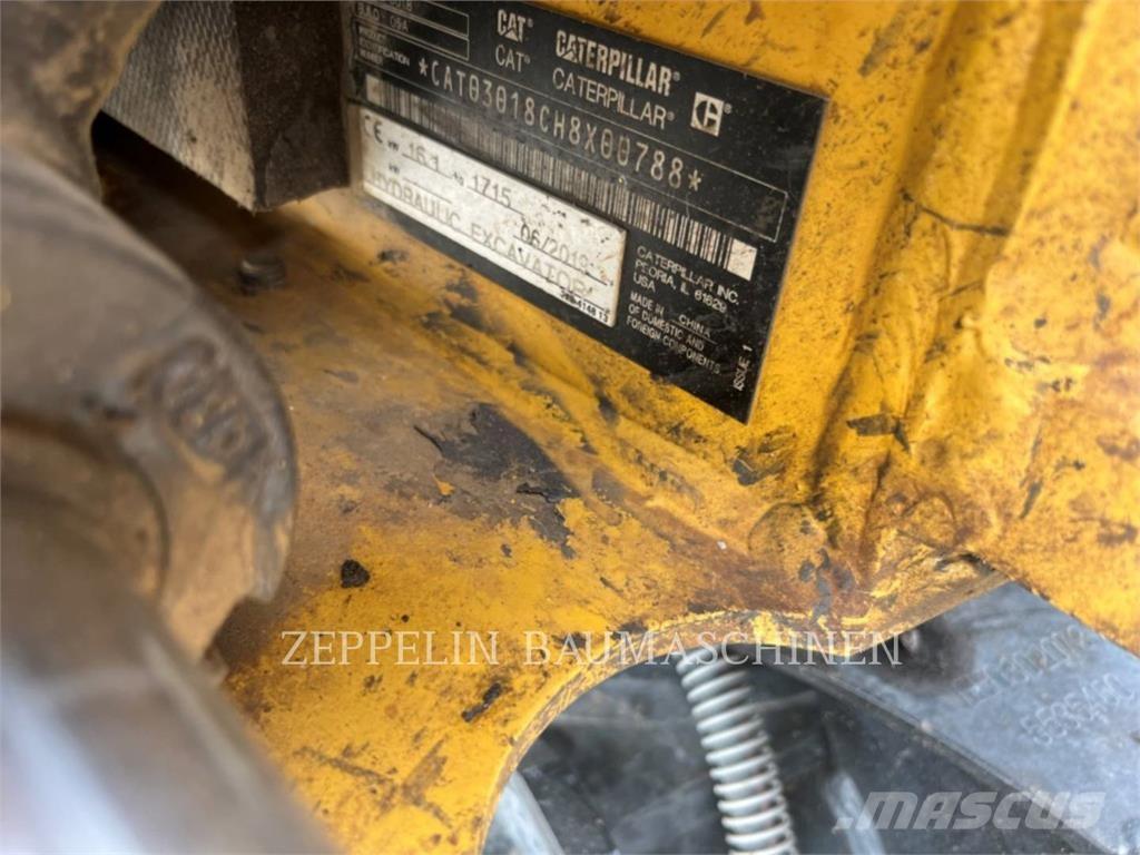 CAT 301.8-05A Koparki gąsienicowe