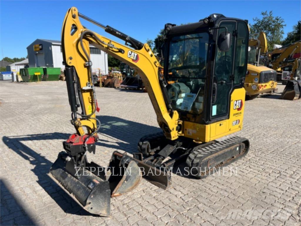 CAT 301.8-05A Koparki gąsienicowe