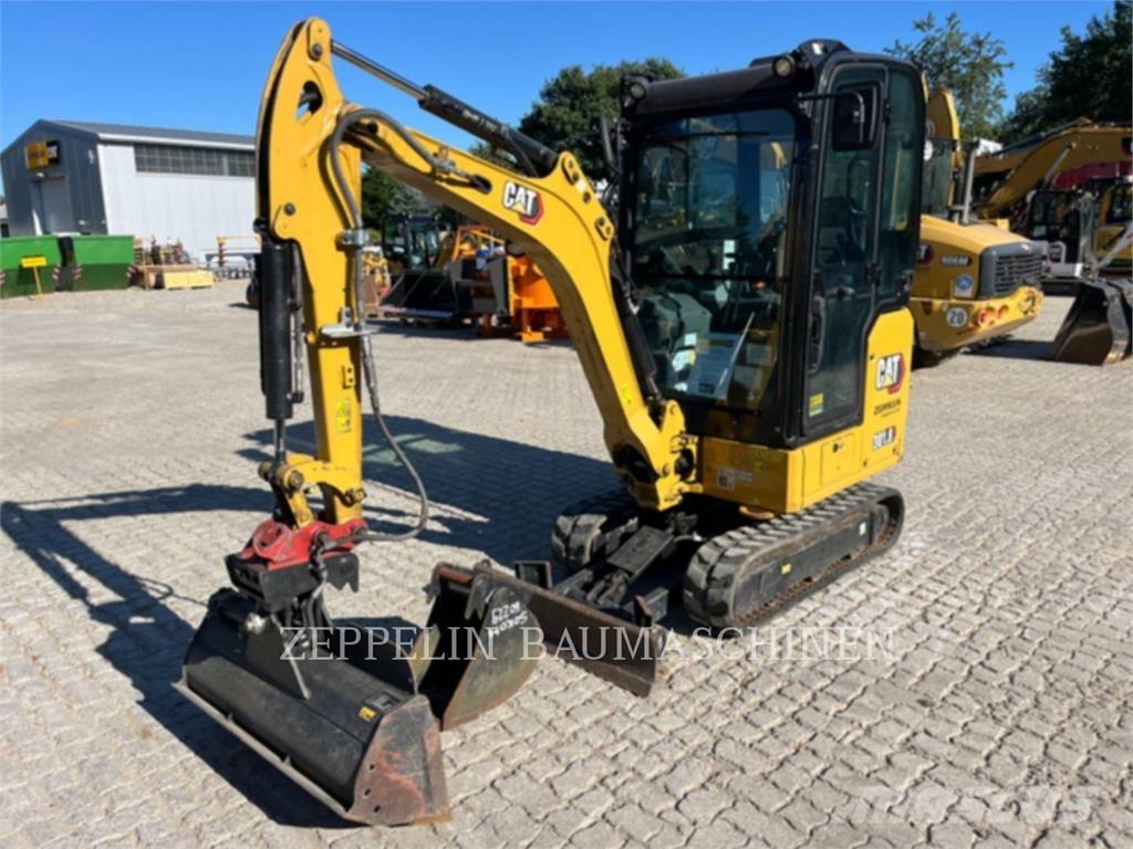 CAT 301.8-05A Koparki gąsienicowe