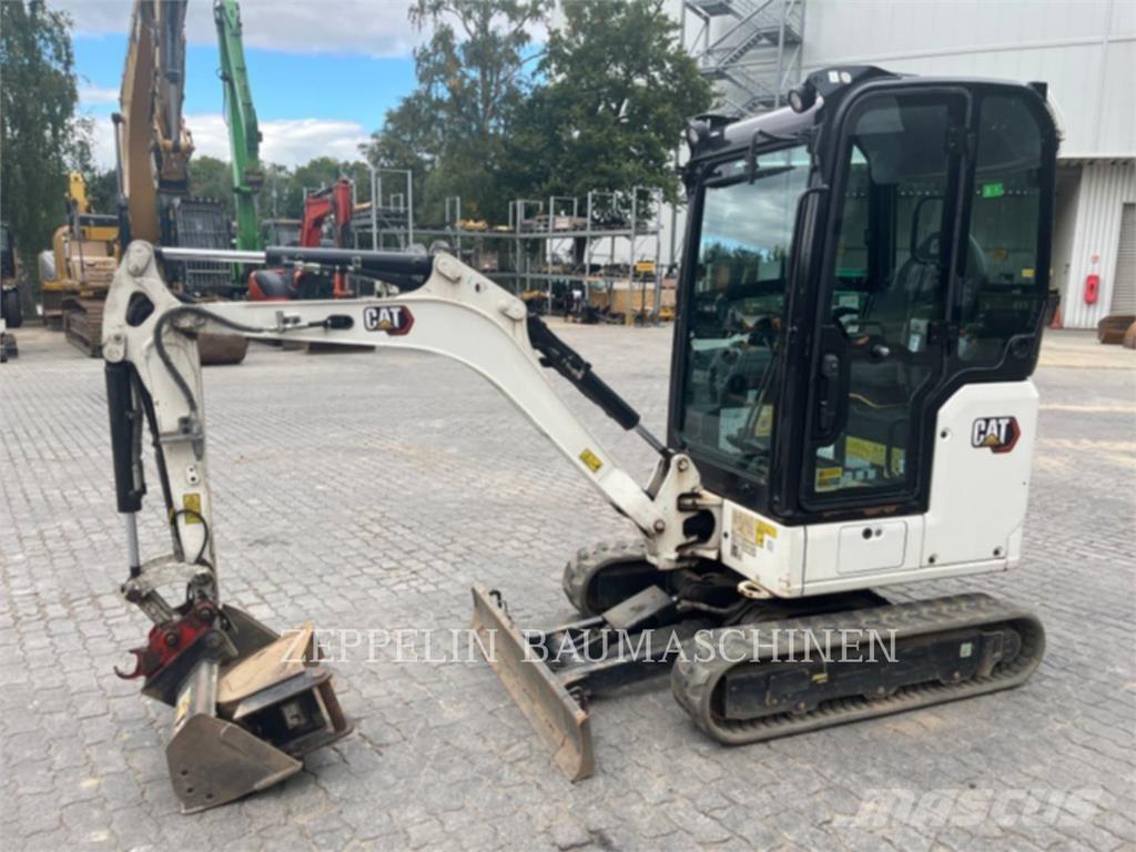 CAT 301.8-05A Koparki gąsienicowe