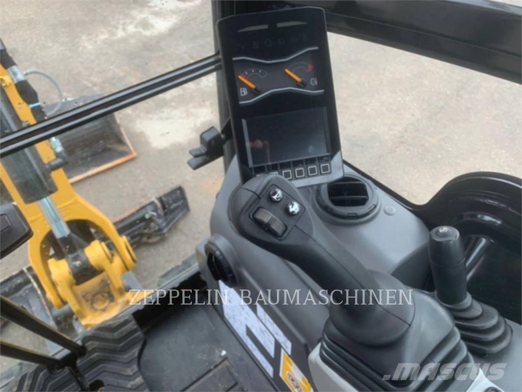 CAT 301.8-05A Koparki gąsienicowe