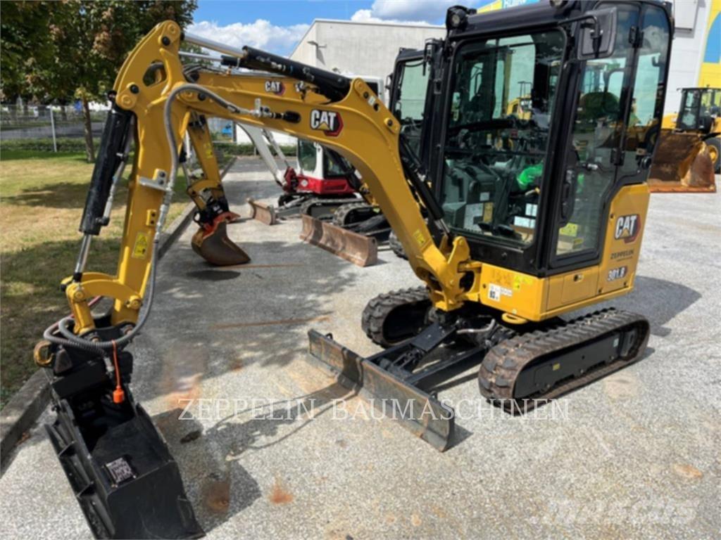 CAT 301.8-05A Koparki gąsienicowe