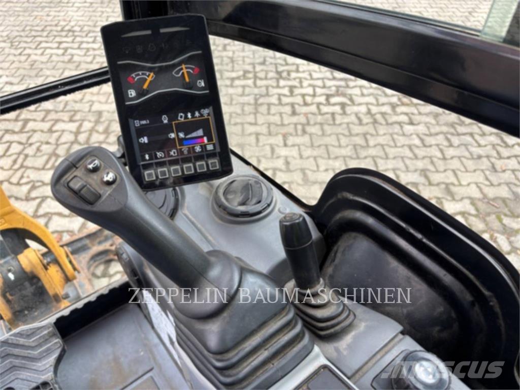 CAT 301.8-05A Koparki gąsienicowe