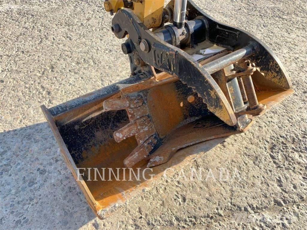 CAT 302-05 Koparki gąsienicowe