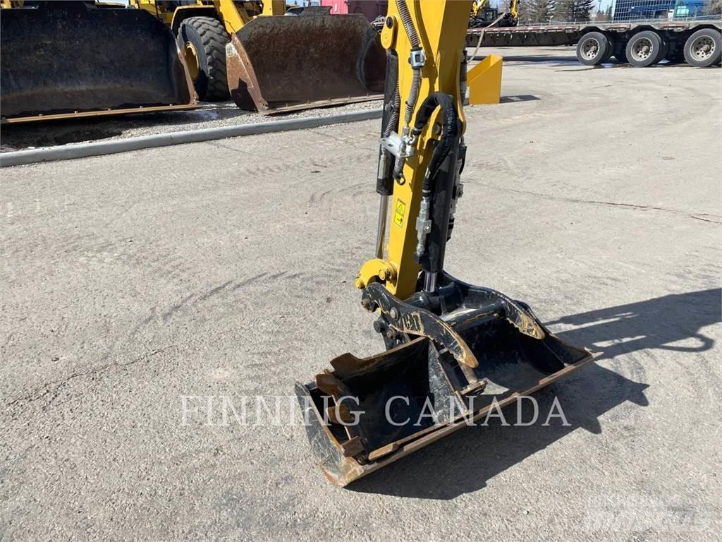 CAT 302-05 Koparki gąsienicowe