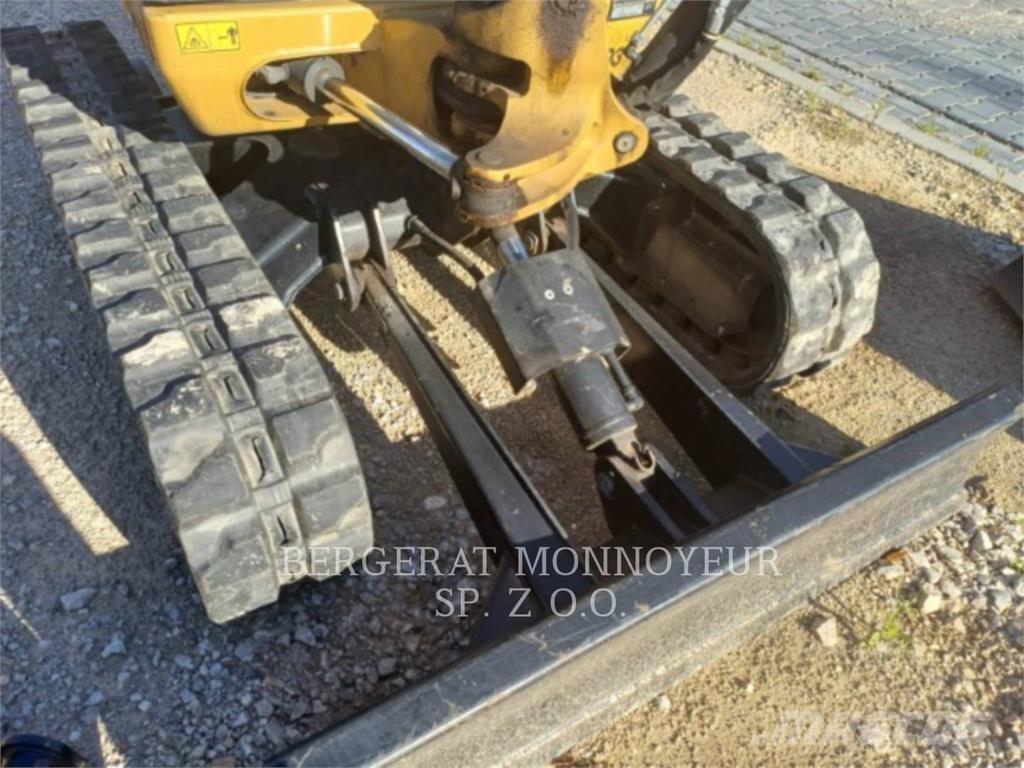 CAT 302.4D Koparki gąsienicowe