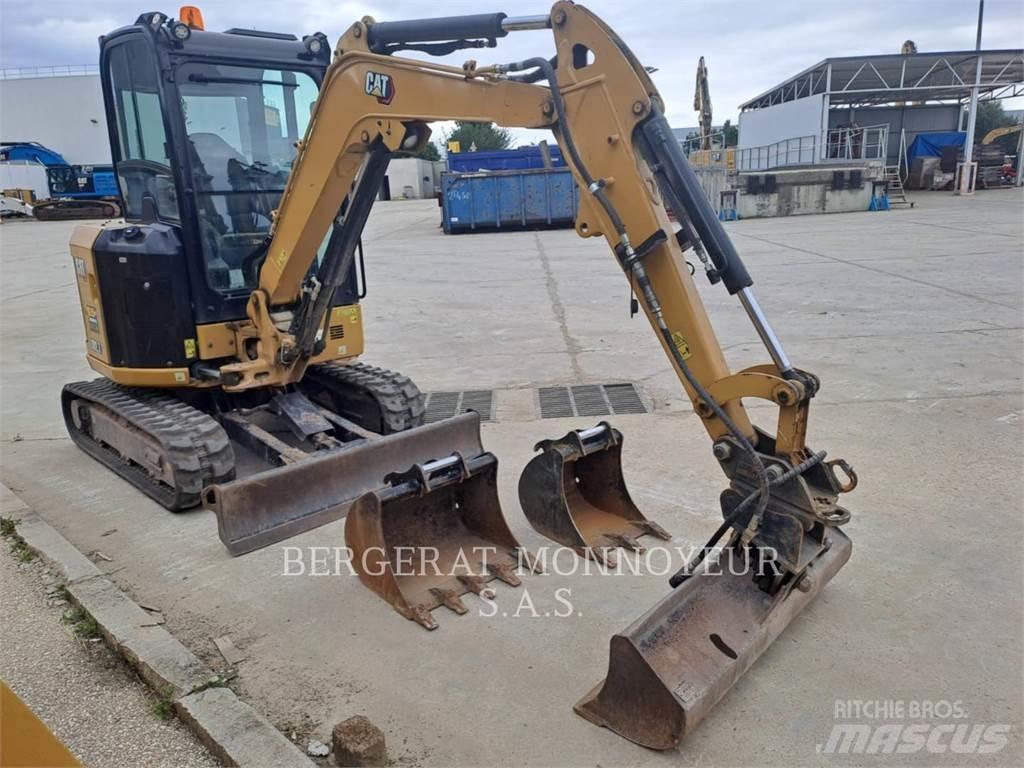 CAT 302.7 Koparki gąsienicowe