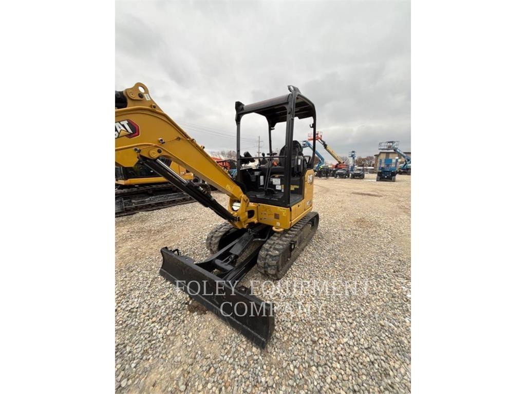 CAT 302.7-07LO Koparki gąsienicowe
