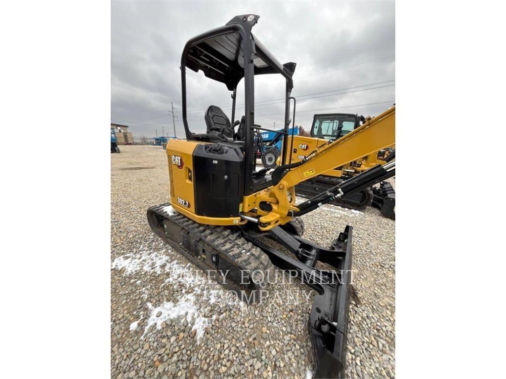 CAT 302.7-07LO Koparki gąsienicowe