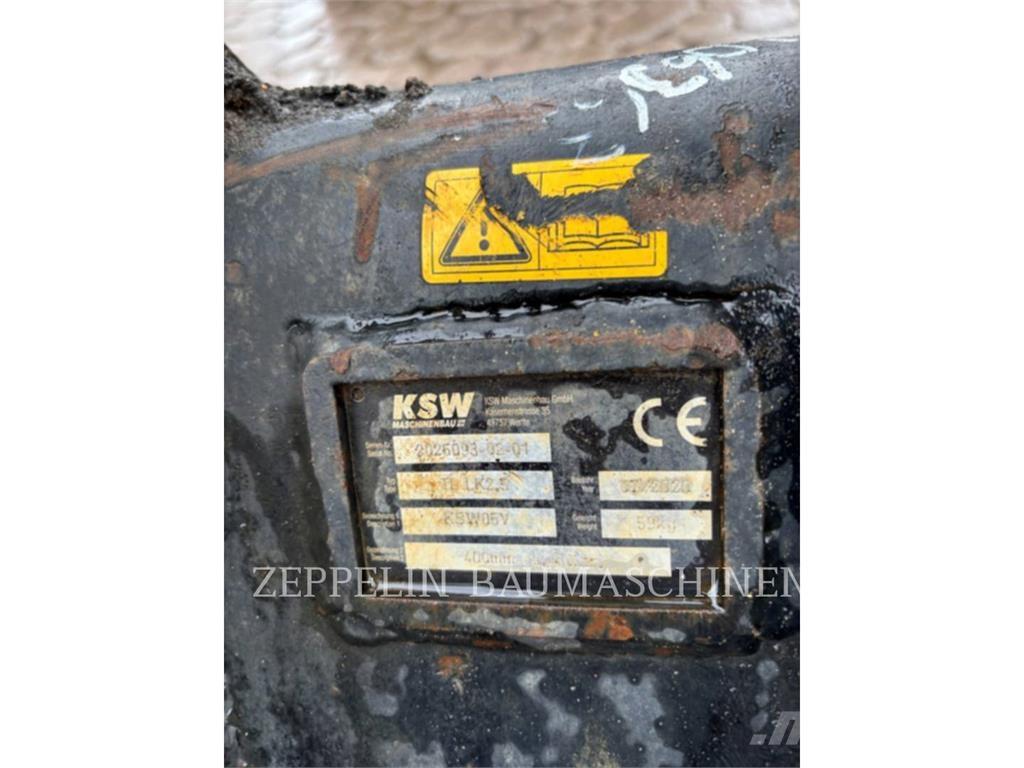 CAT 302.7D Koparki gąsienicowe