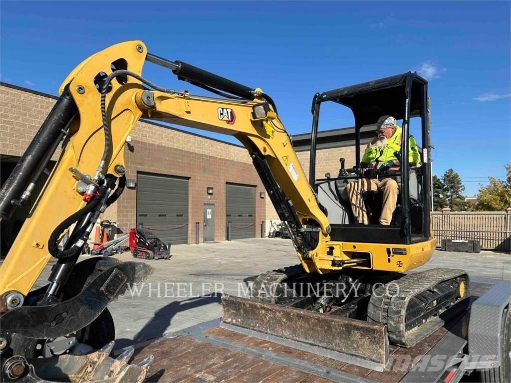 CAT 302.7DC1TH Koparki gąsienicowe
