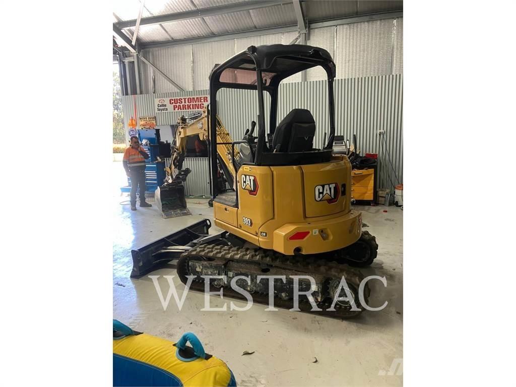 CAT 303 Minikoparki