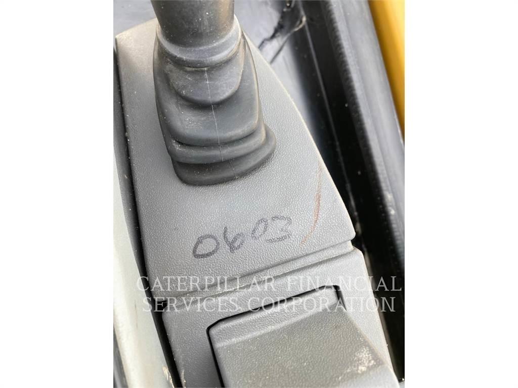 CAT 303.507CR Koparki gąsienicowe