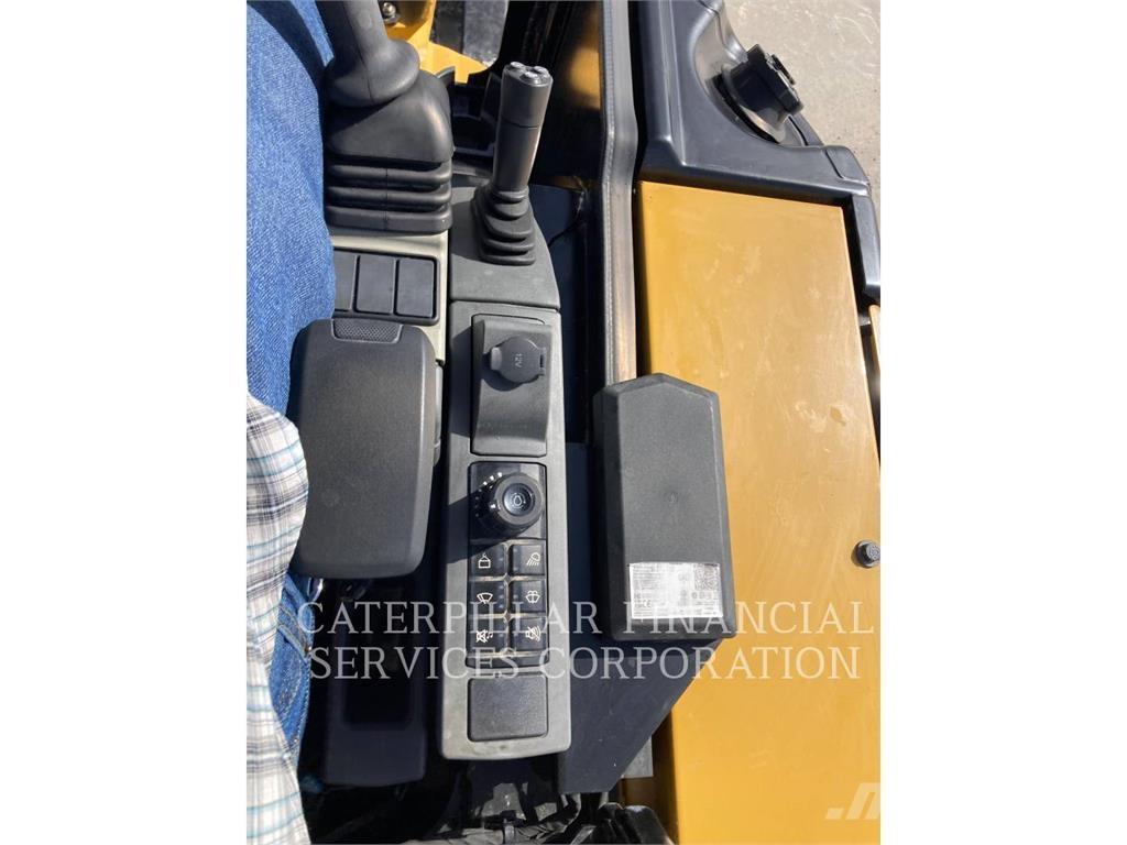 CAT 303.507CR Koparki gąsienicowe