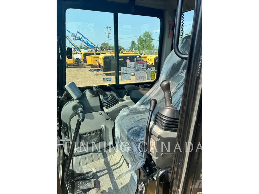 CAT 303.5E2 Koparki gąsienicowe