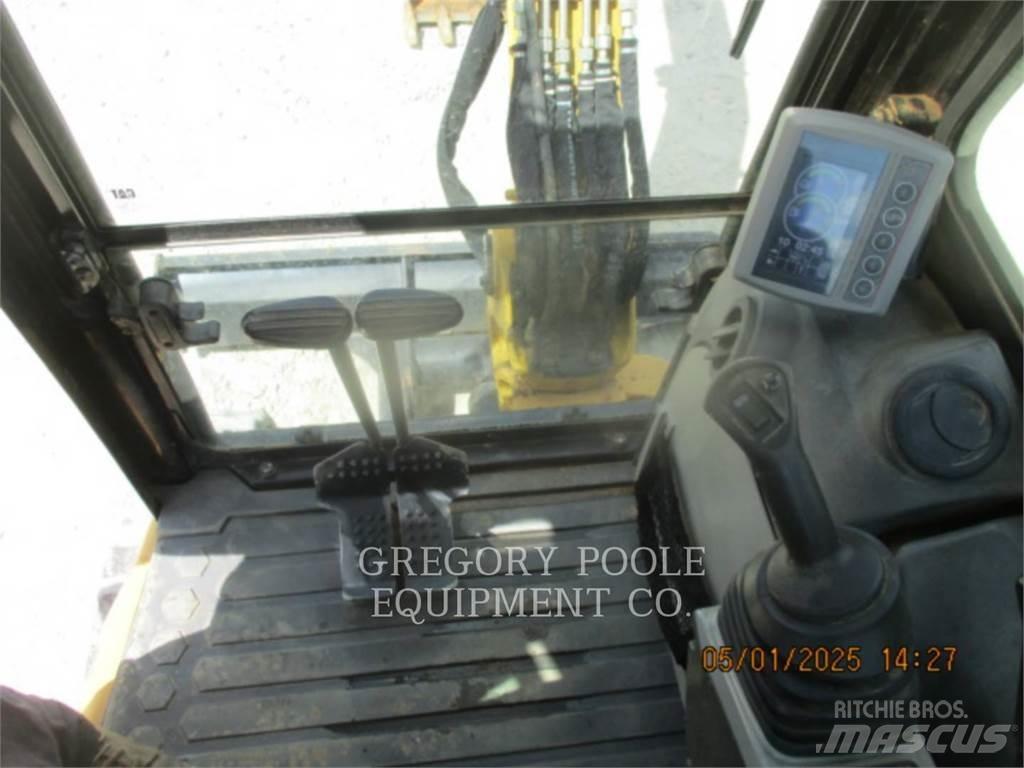 CAT 303.5E2CR Koparki gąsienicowe