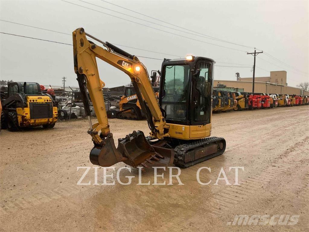 CAT 303C Koparki gąsienicowe