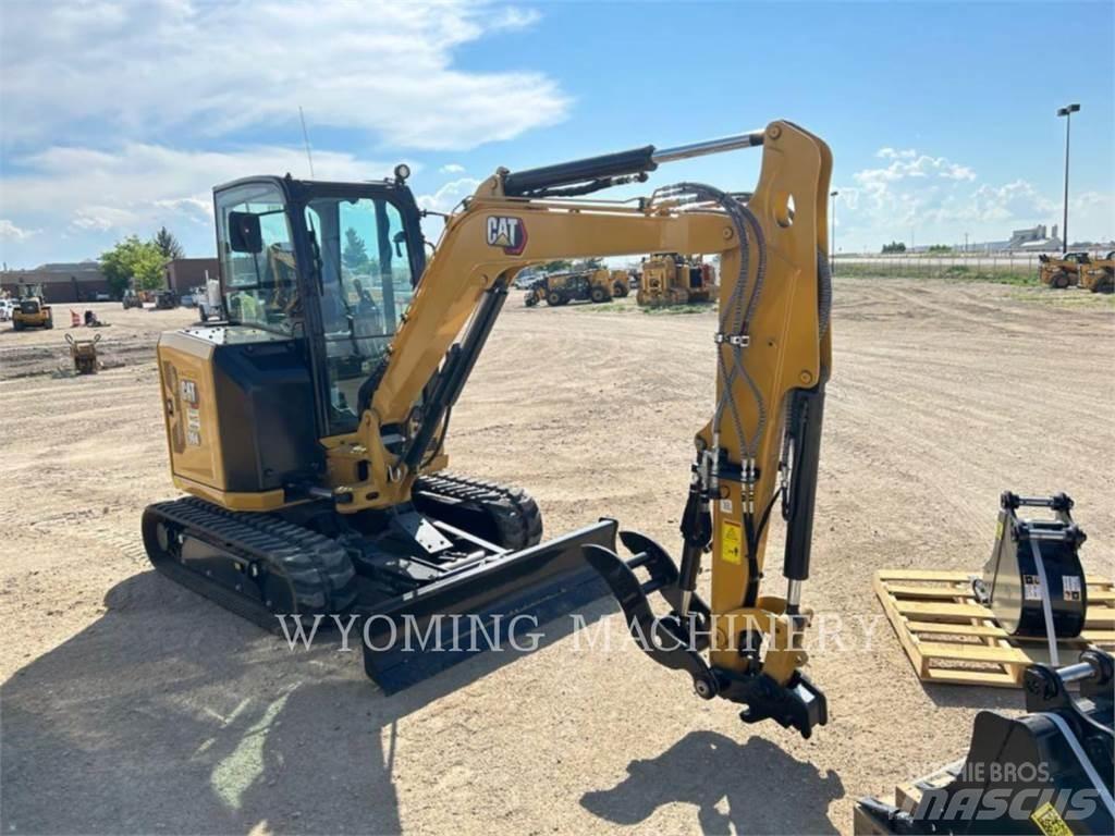 CAT 304 Koparki gąsienicowe