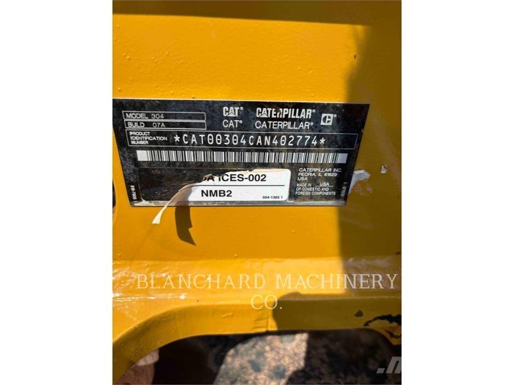 CAT 304 Koparki gąsienicowe
