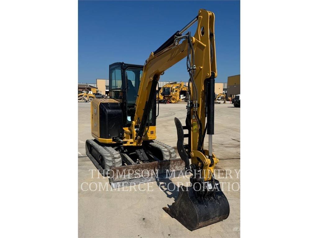 CAT 304 Koparki gąsienicowe