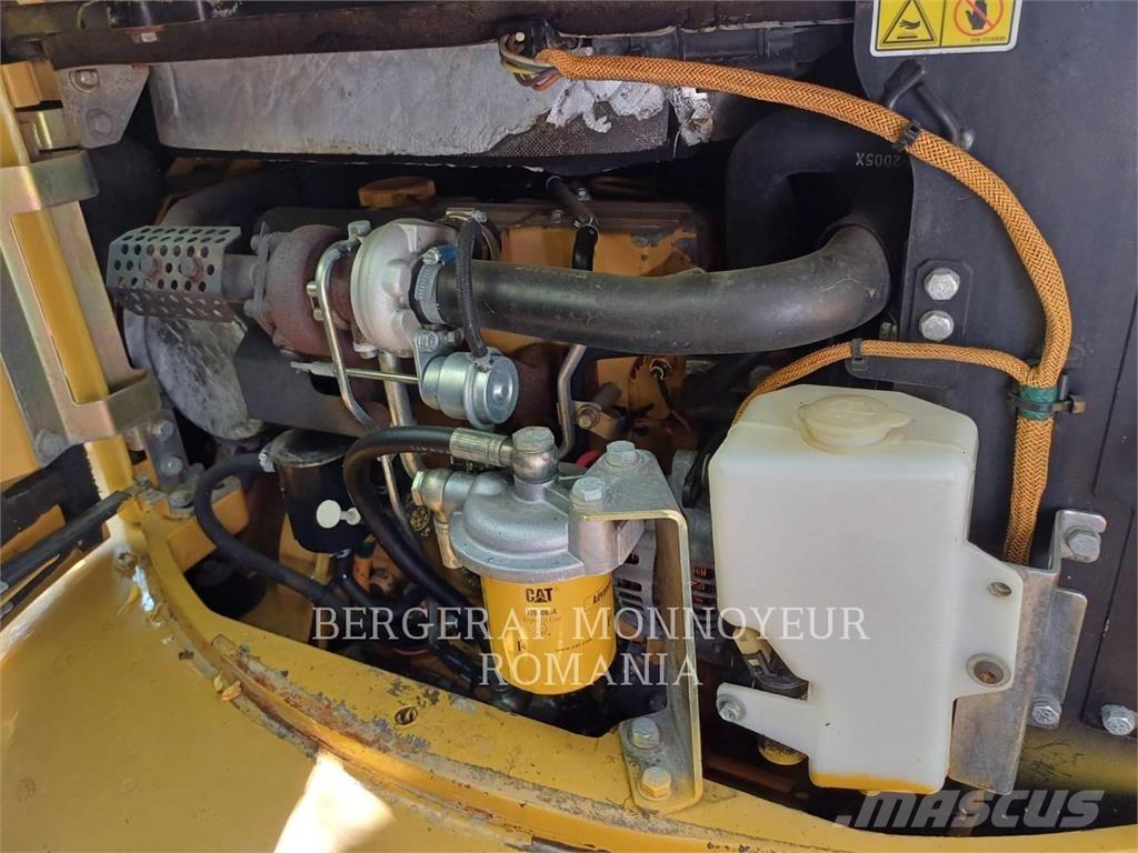 CAT 304DCR Koparki gąsienicowe