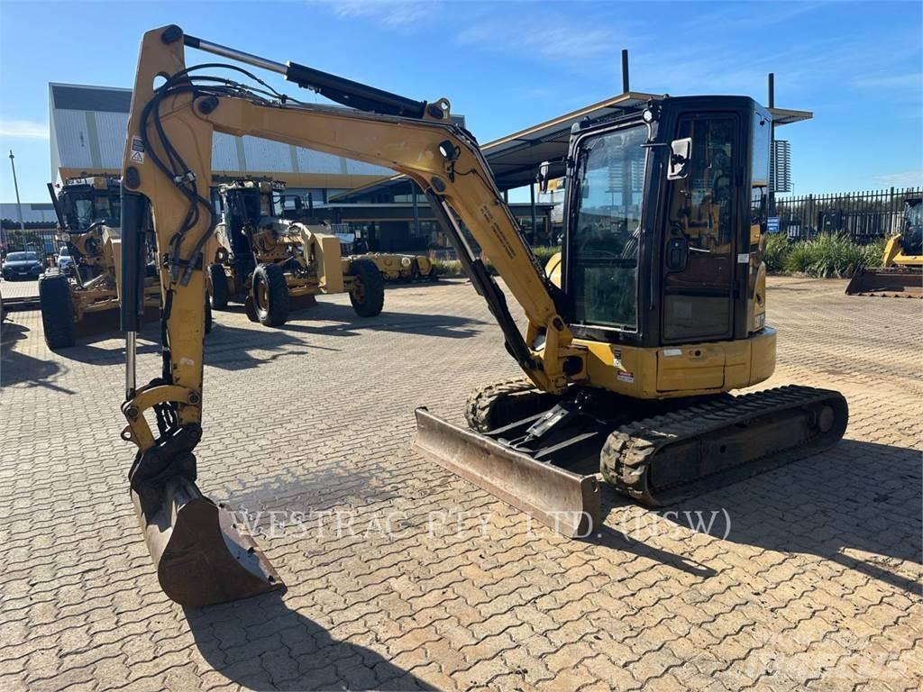 CAT 304E2CR Koparki gąsienicowe