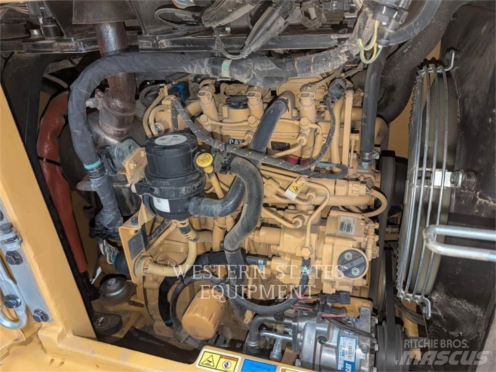 CAT 305 Koparki gąsienicowe